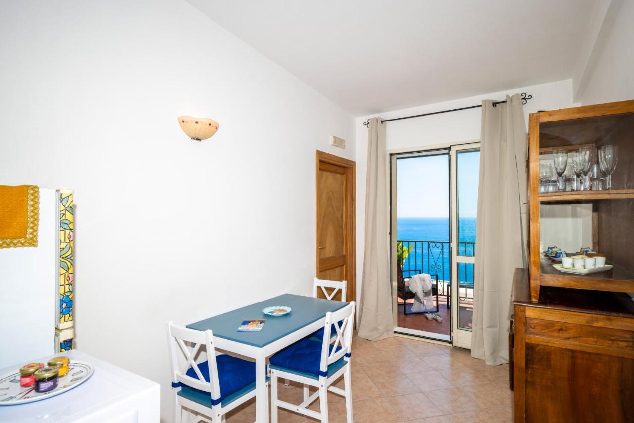 Casa Betty Leilighet Positano Eksteriør bilde